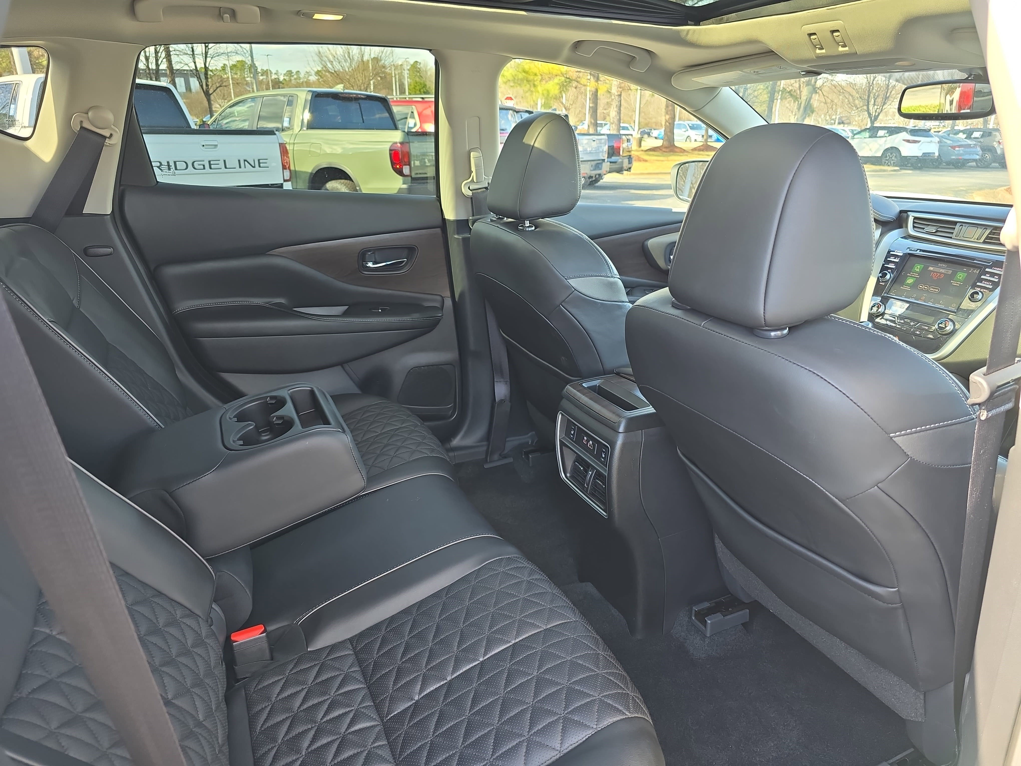 Used 2020 Nissan Murano Platinum w/ Cargo Package image 11