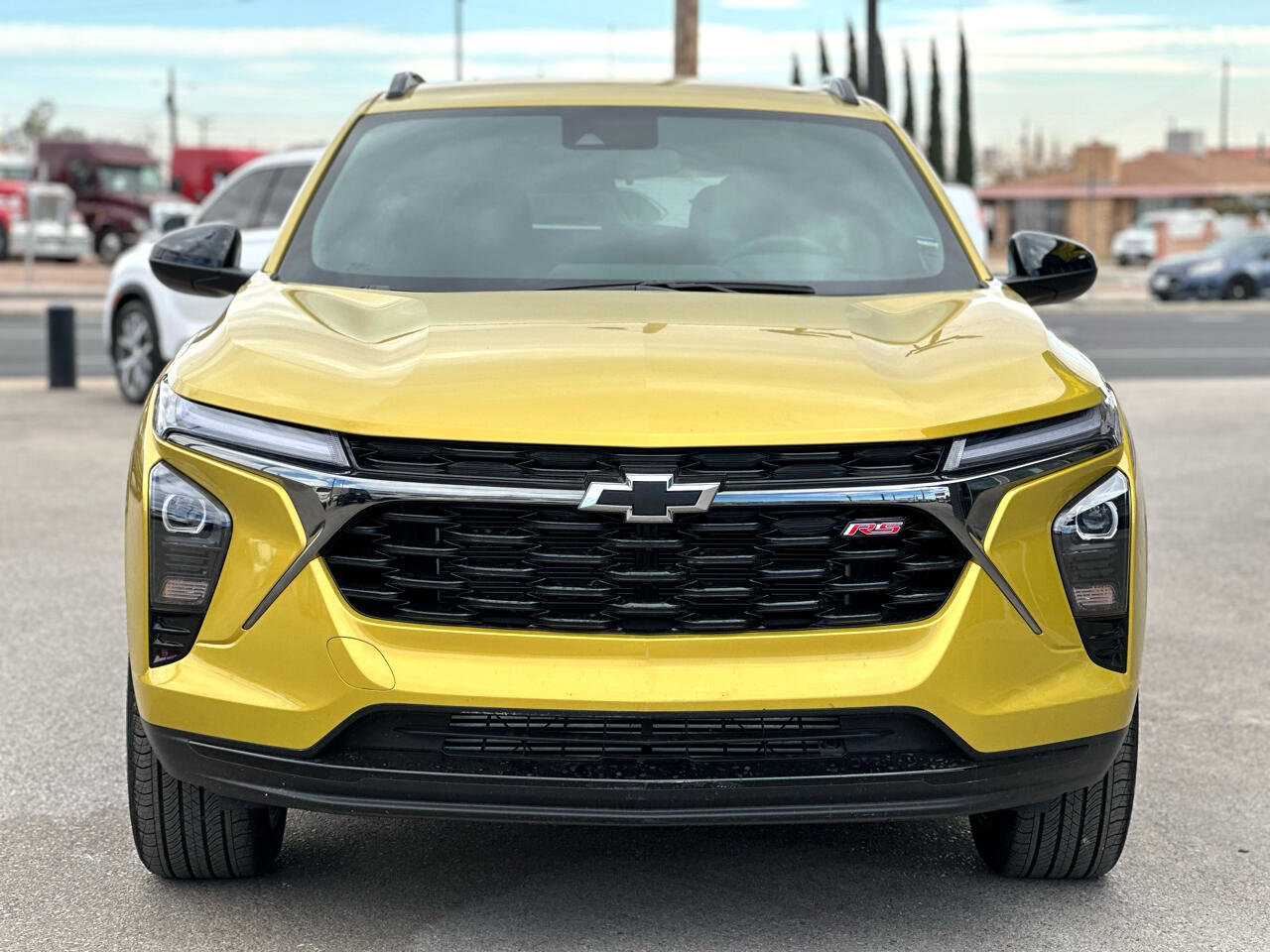 Used 2025 Chevrolet Trax RS w/ Driver Confidence Package image 4