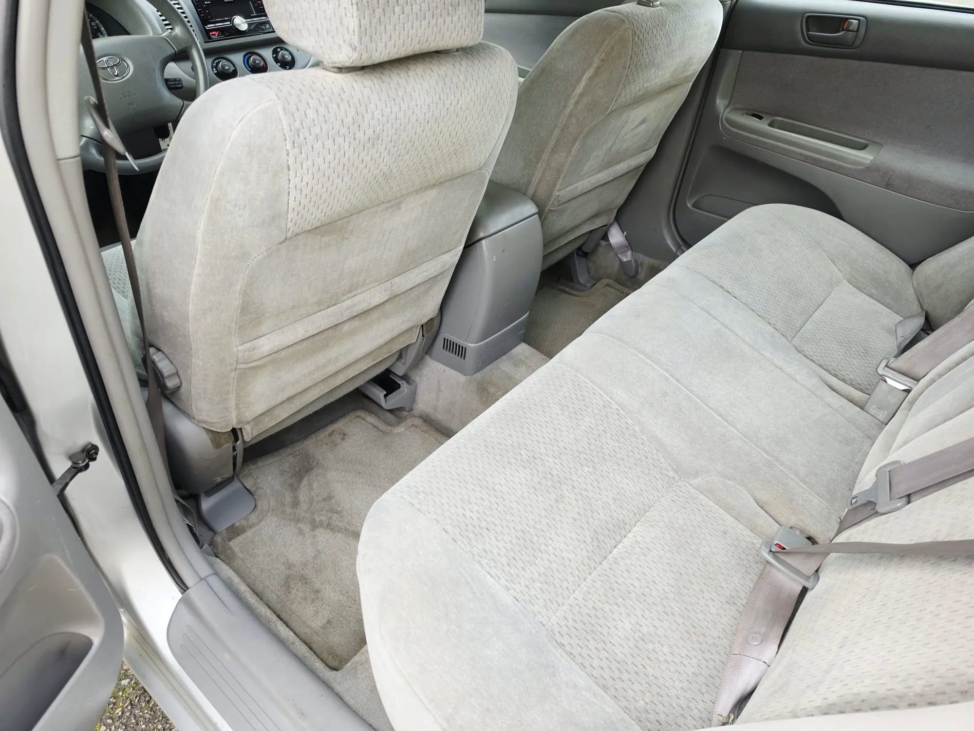 Used 2002 Toyota Camry LE image 10