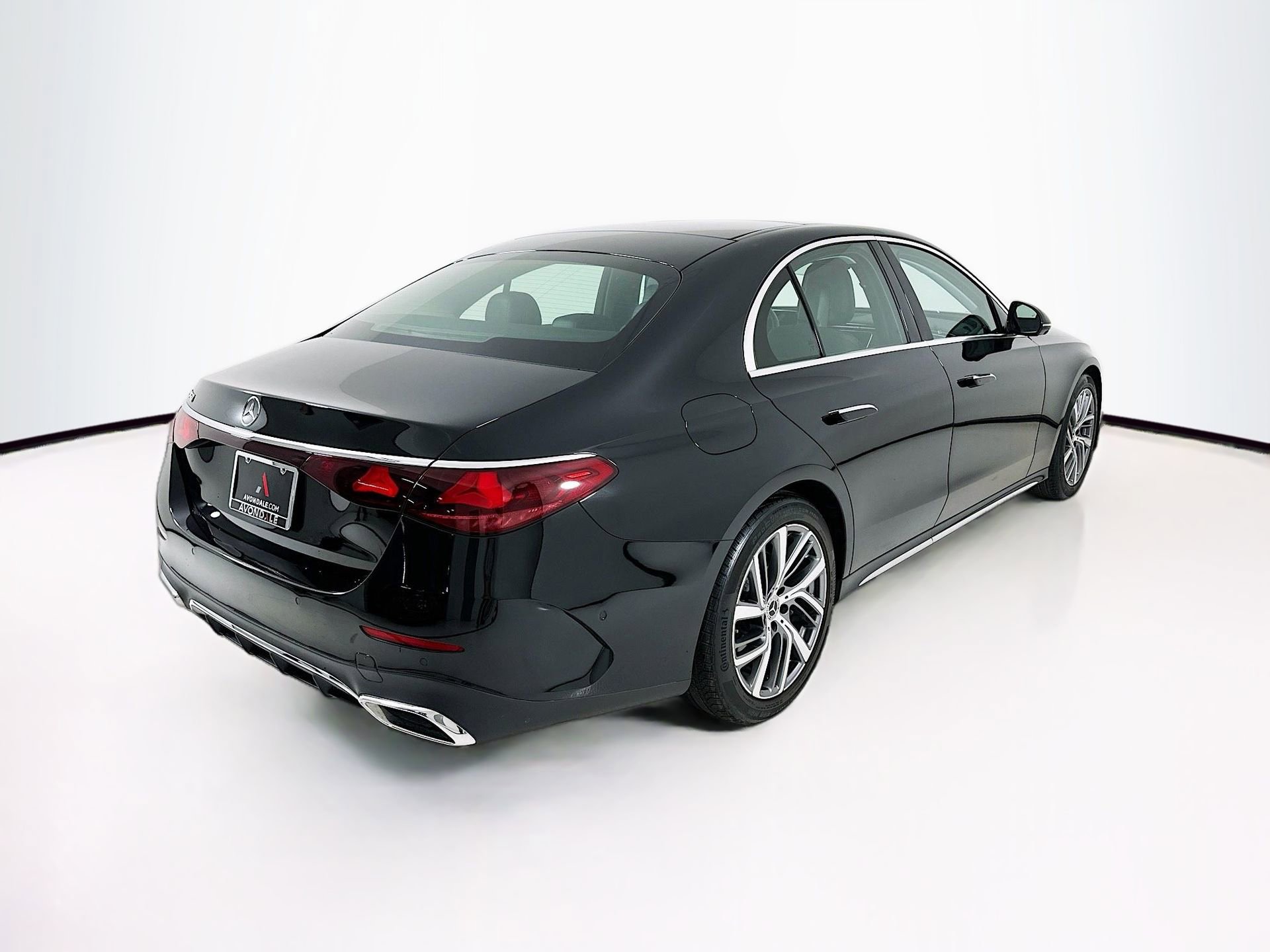 Used 2025 Mercedes-Benz E 350 Sedan image 8