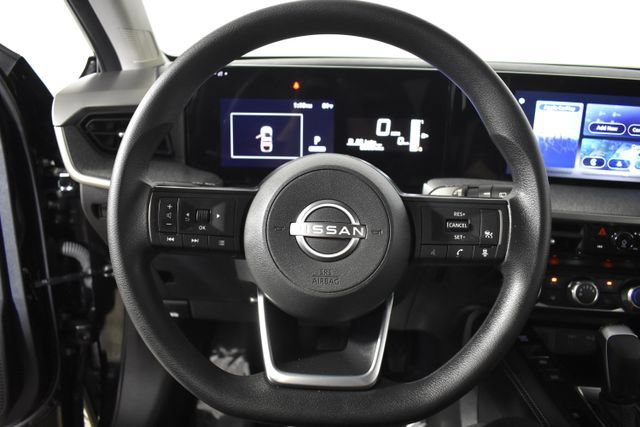 Certified 2025 Nissan Kicks SV AWD/4WD image 13