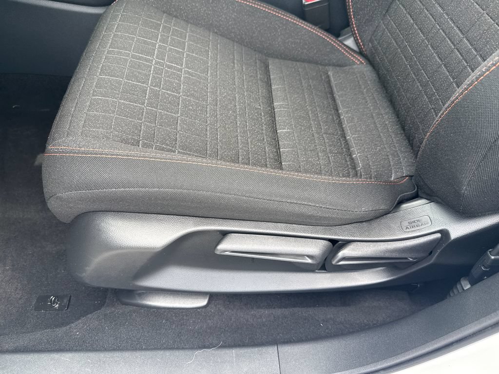 Certified 2025 Honda HR-V Sport image 11