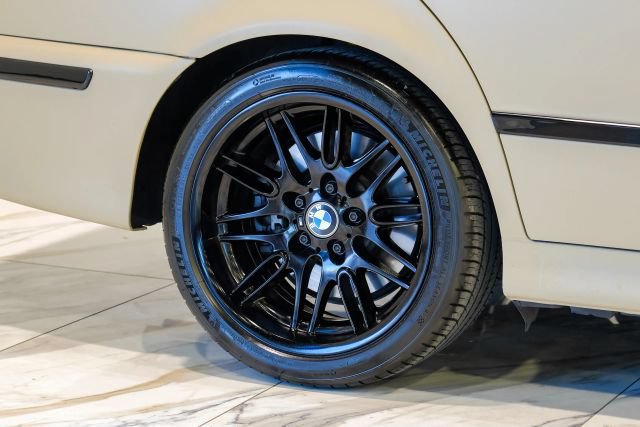 Used 2003 BMW M5 RWD image 65