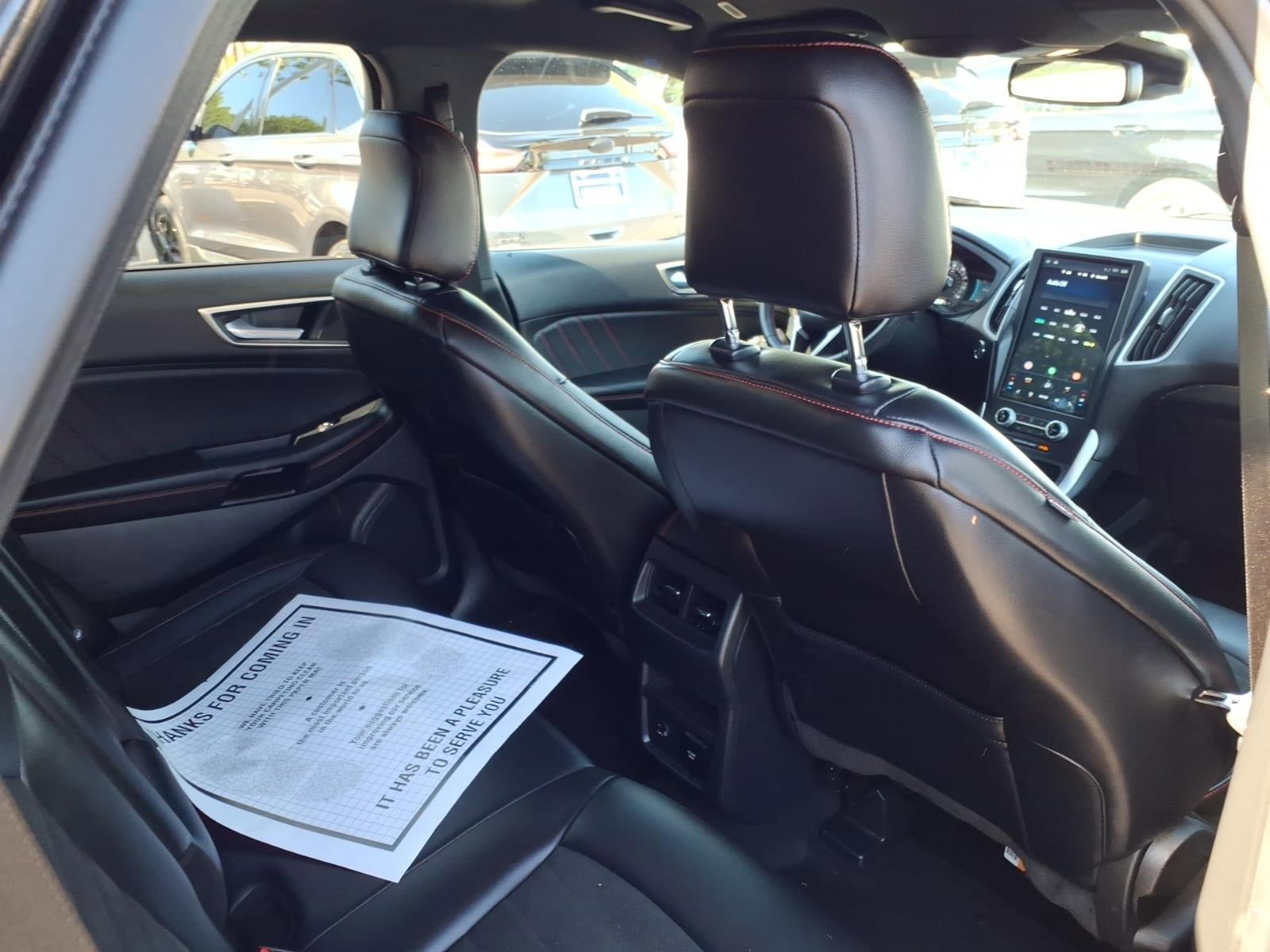 Used 2022 Ford Edge ST-Line image 13