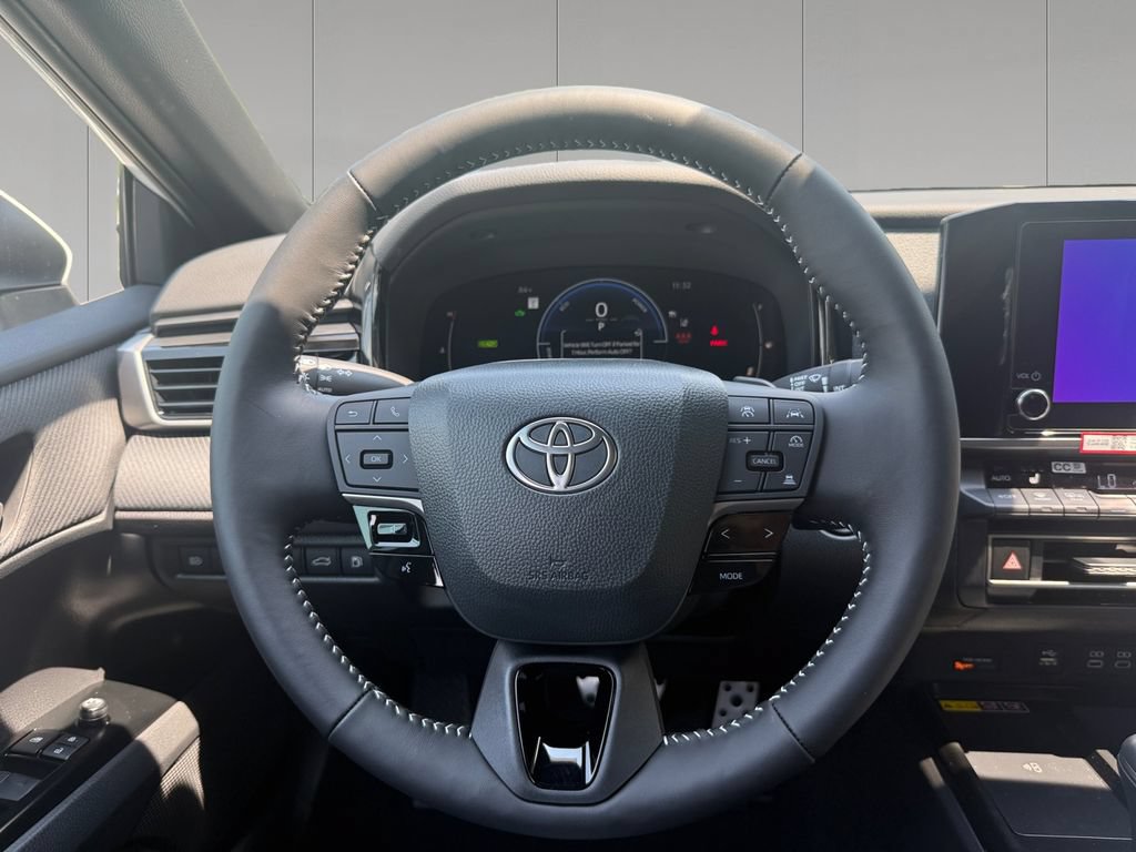 New 2026 Toyota Camry SE w/ Convenience Package FWD image 13