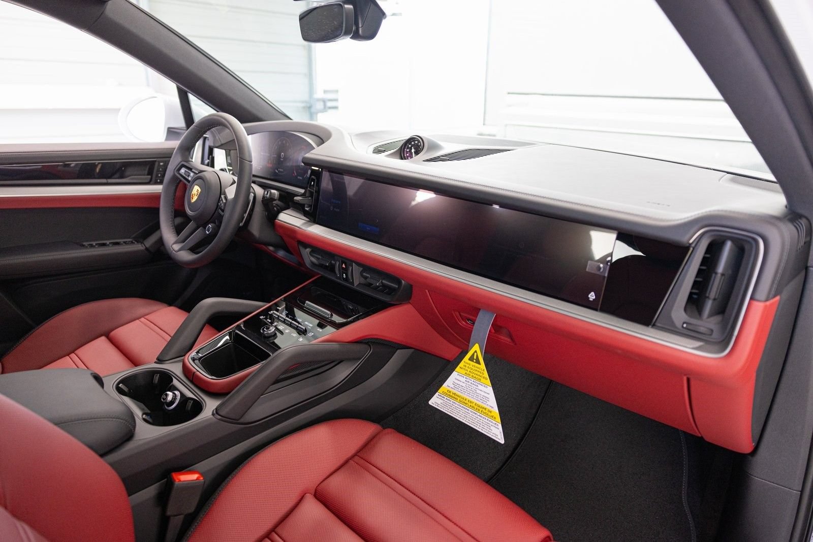 New 2024 Porsche Cayenne Coupe AWD/4WD image 42