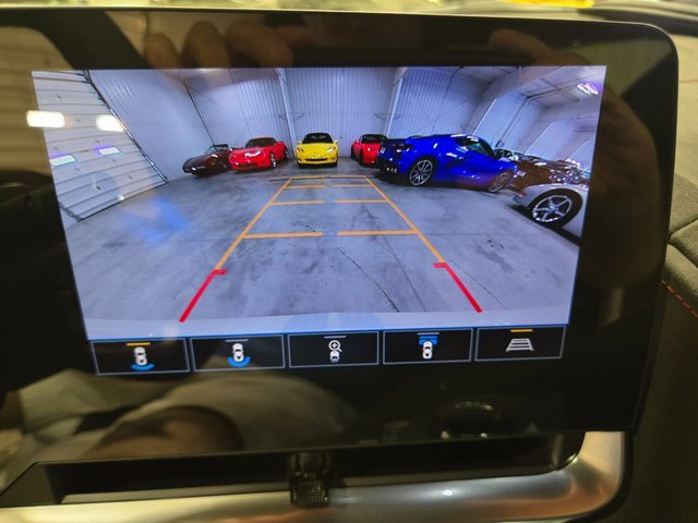 Used 2023 Chevrolet Corvette Stingray Premium Cpe w/ Z51 Performance Package image 20