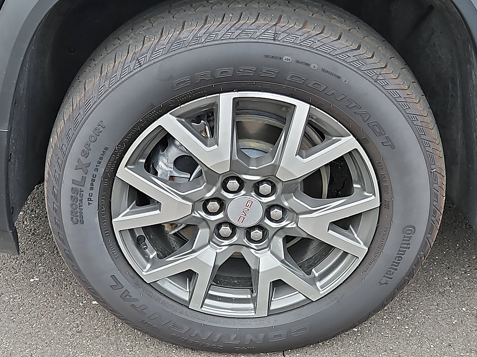 Certified 2022 GMC Acadia SLE w/ Driver Convenience Package image 8