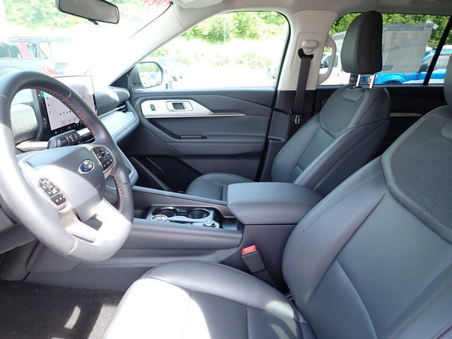 New 2026 Ford Explorer Active w/ Active Comfort Package AWD/4WD image 13
