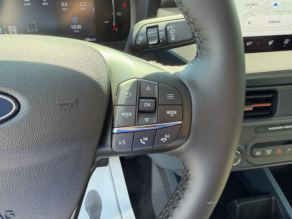 Used 2026 Ford Maverick Lariat AWD/4WD image 15