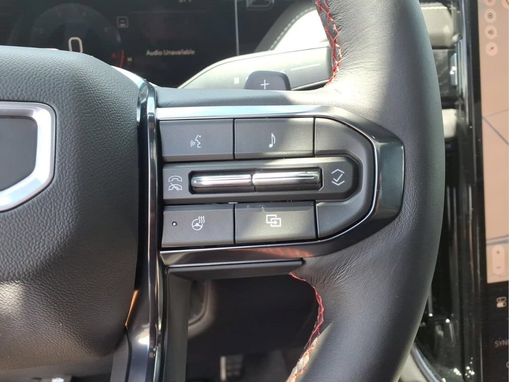 New 2026 GMC Yukon AT4 Ultimate AWD/4WD image 13