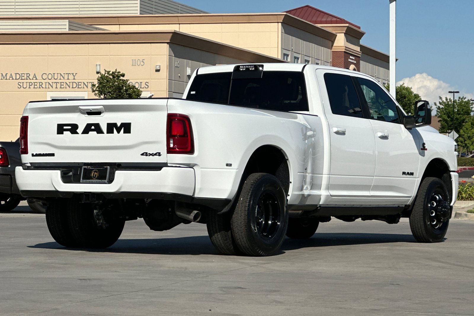 New 2026 RAM 3500 Laramie AWD/4WD image 6