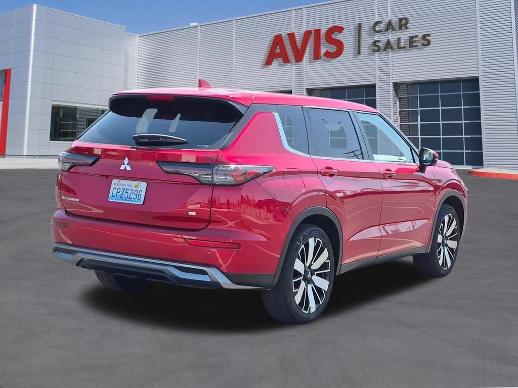 Used 2025 Mitsubishi Outlander SE AWD/4WD image 6