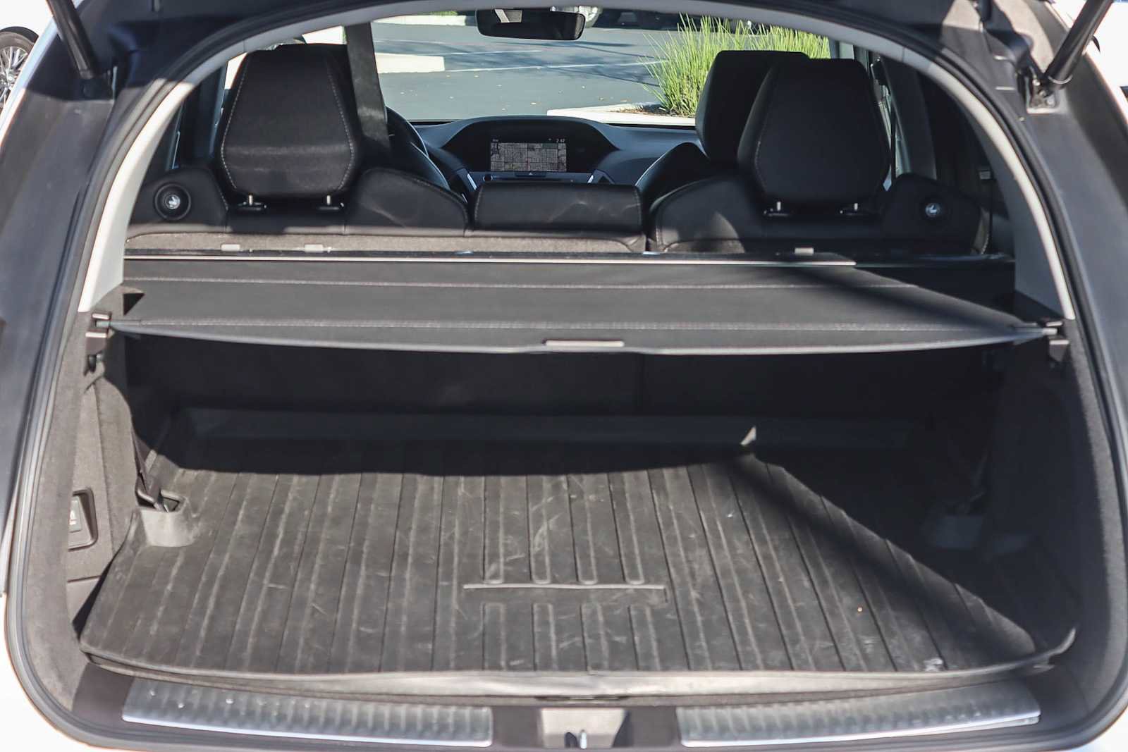 Used 2020 Acura MDX SH-AWD w/ Technology Package image 25