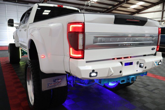 Used 2022 Ford F450 Platinum w/ FX4 Off-Road Package AWD/4WD image 27