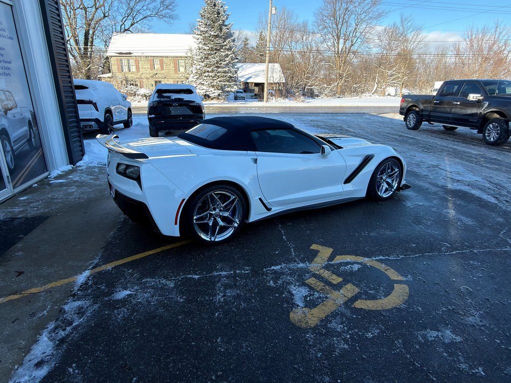 Used 2019 Chevrolet Corvette ZR1 w/ Chrome Badge Package image 86