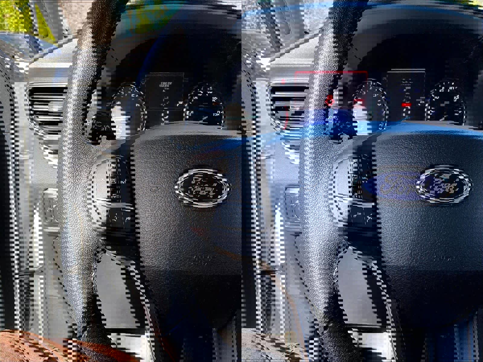 Used 2020 Ford Explorer XLT w/ Equipment Group 202A image 19