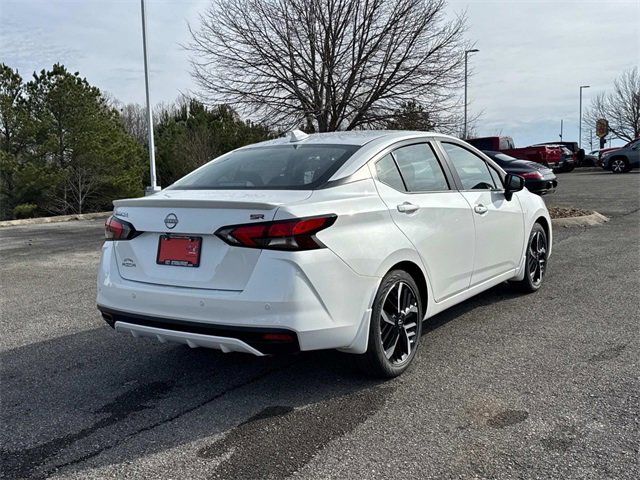 New 2025 Nissan Versa SR w/ Trunk Package image 4