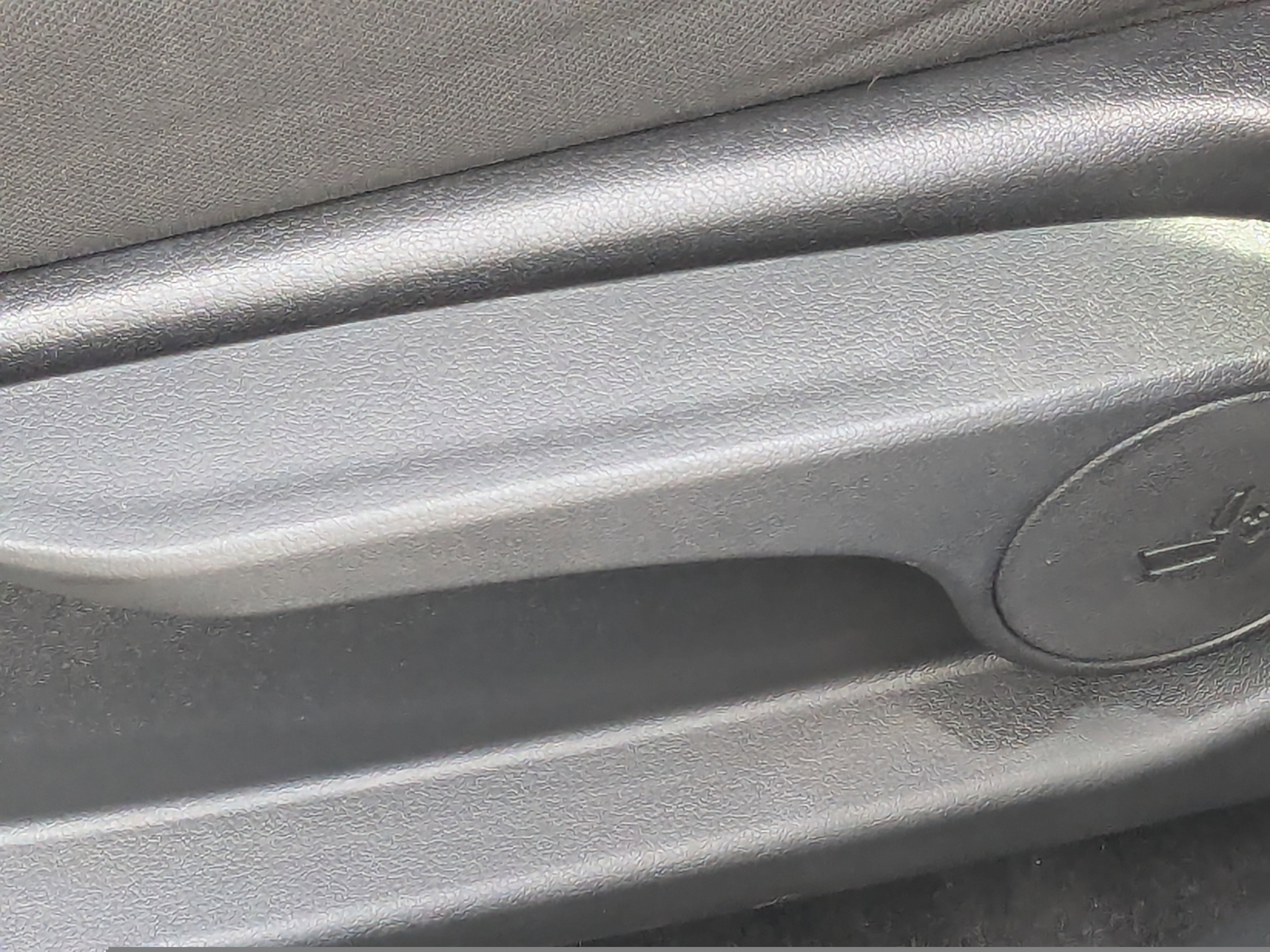 Used 2022 Hyundai Elantra SEL FWD image 19