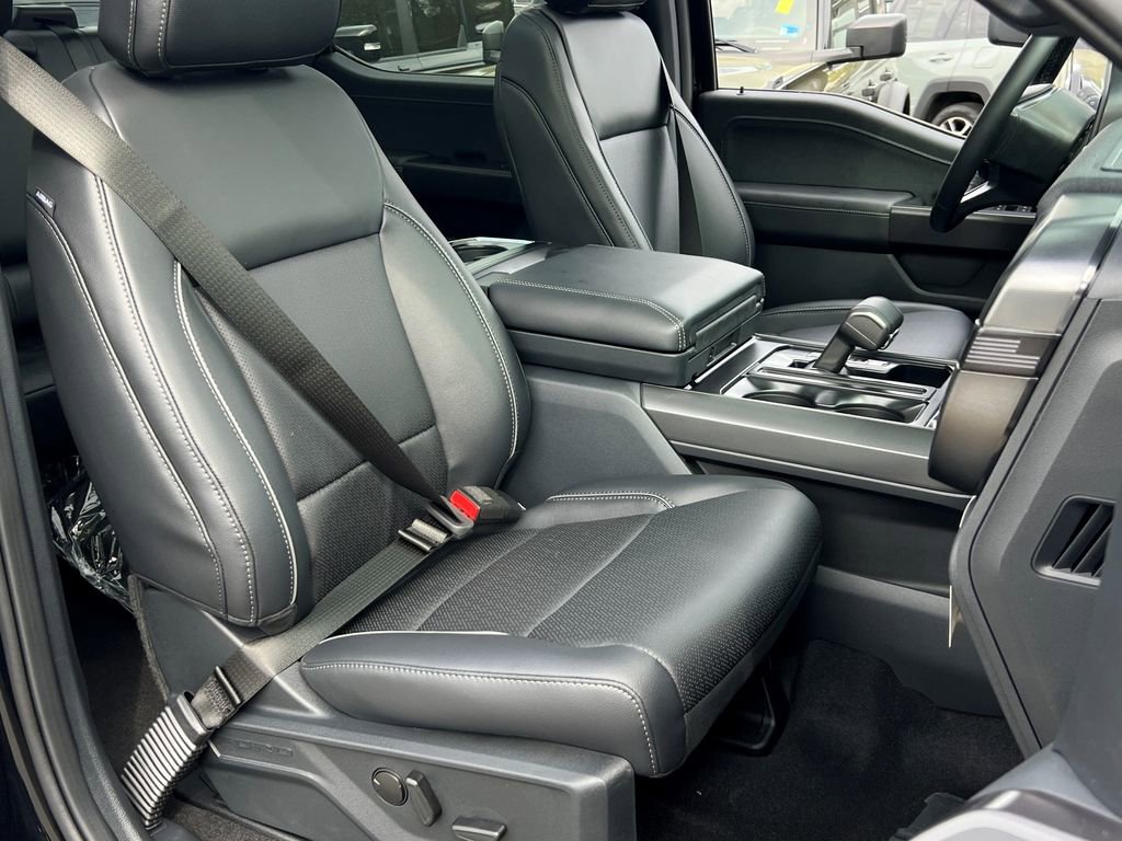 New 2026 Ford F150 Lariat image 7