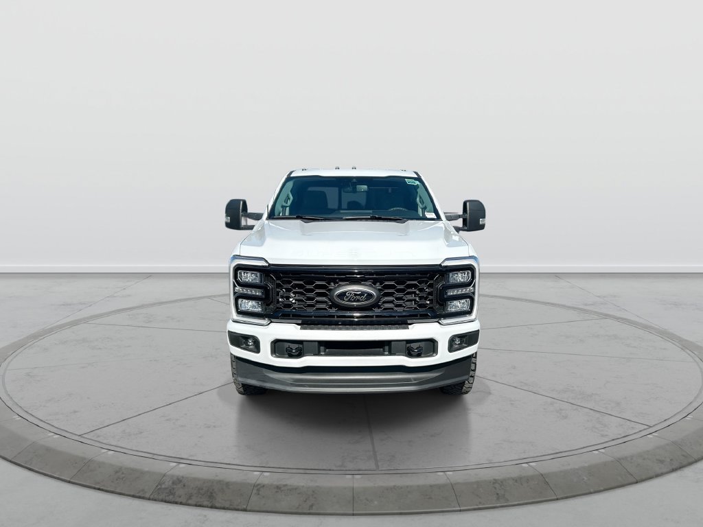 Used 2025 Ford F350 XLT w/ Black Appearance Package AWD/4WD image 3