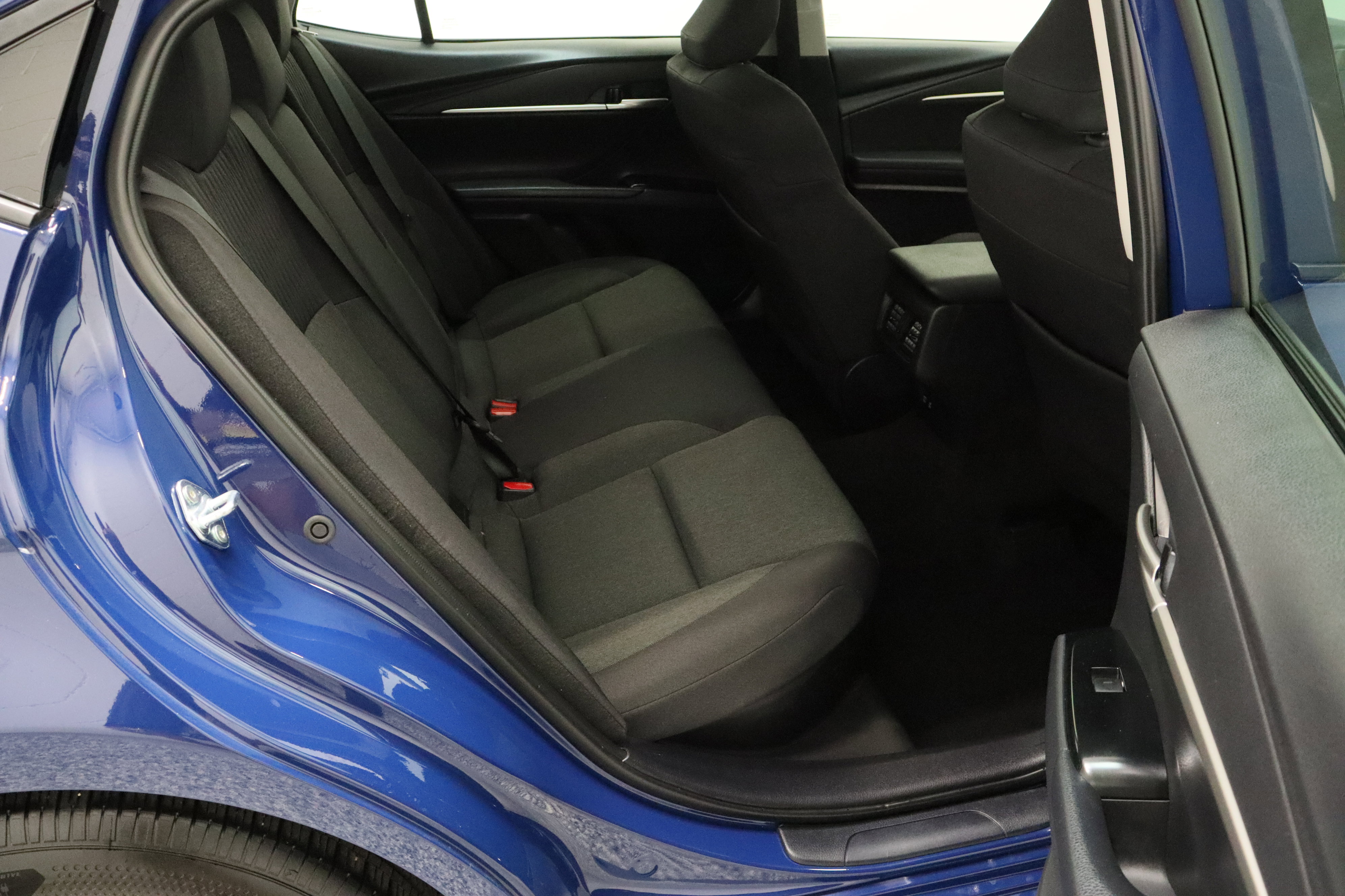 Certified 2025 Toyota Camry LE w/ Convenience Package FWD image 34