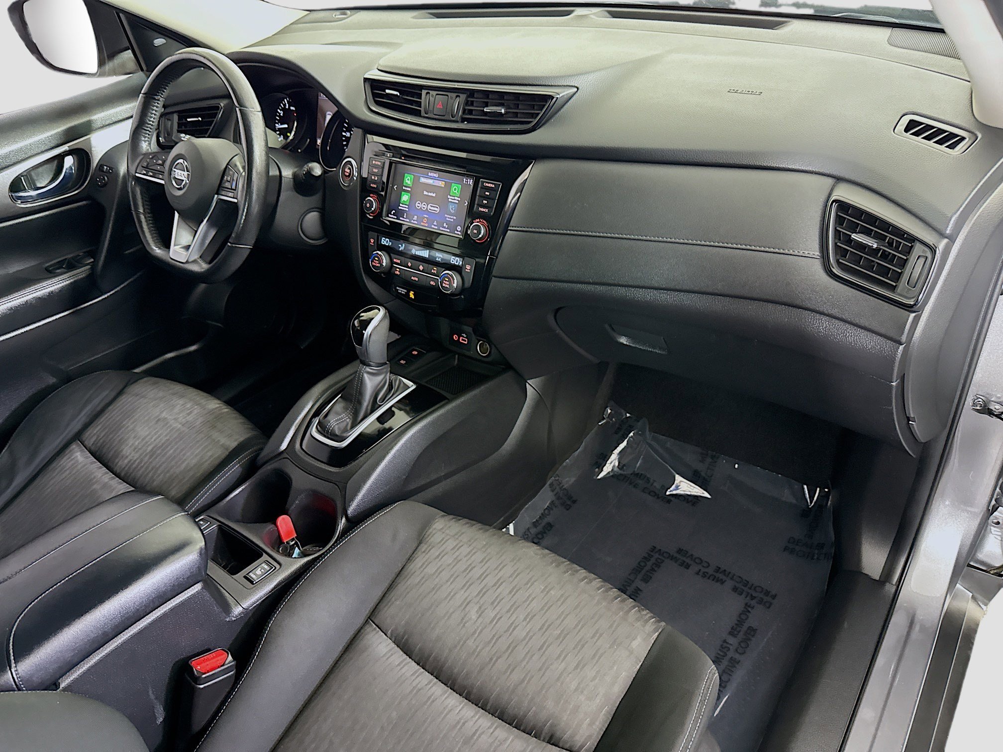Used 2019 Nissan Rogue SV w/ Premium Package FWD image 30