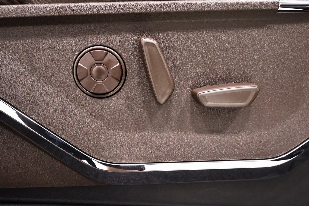 New 2026 Ford F350 King Ranch w/ Chrome Package image 17