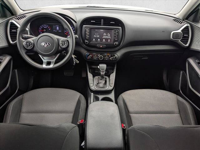Used 2020 Kia Soul LX FWD image 14