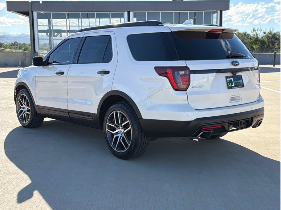 Used 2017 Ford Explorer Sport w/ Equipment Group 401A AWD/4WD image 6