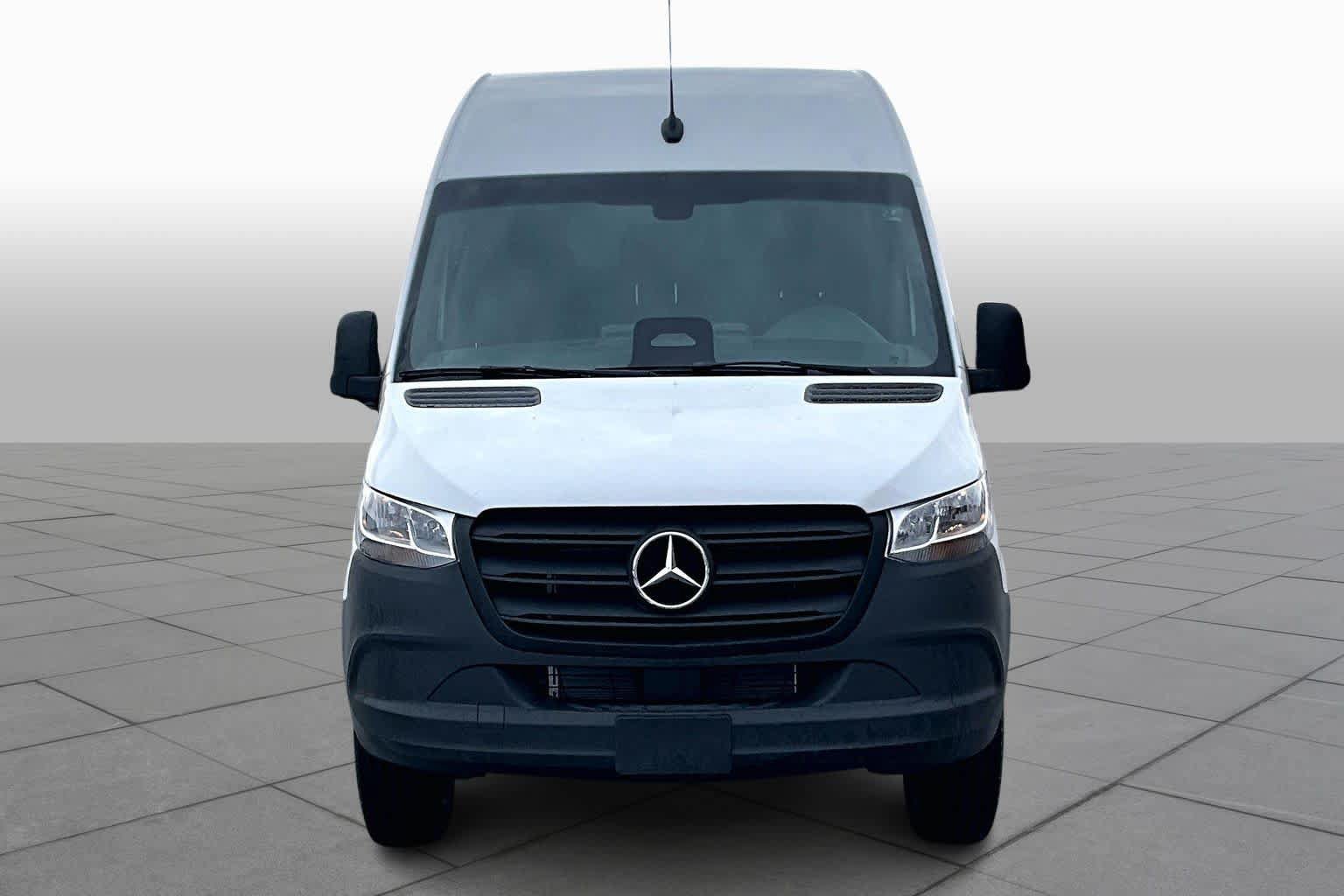 New 2026 Mercedes-Benz Sprinter 2500 image 2