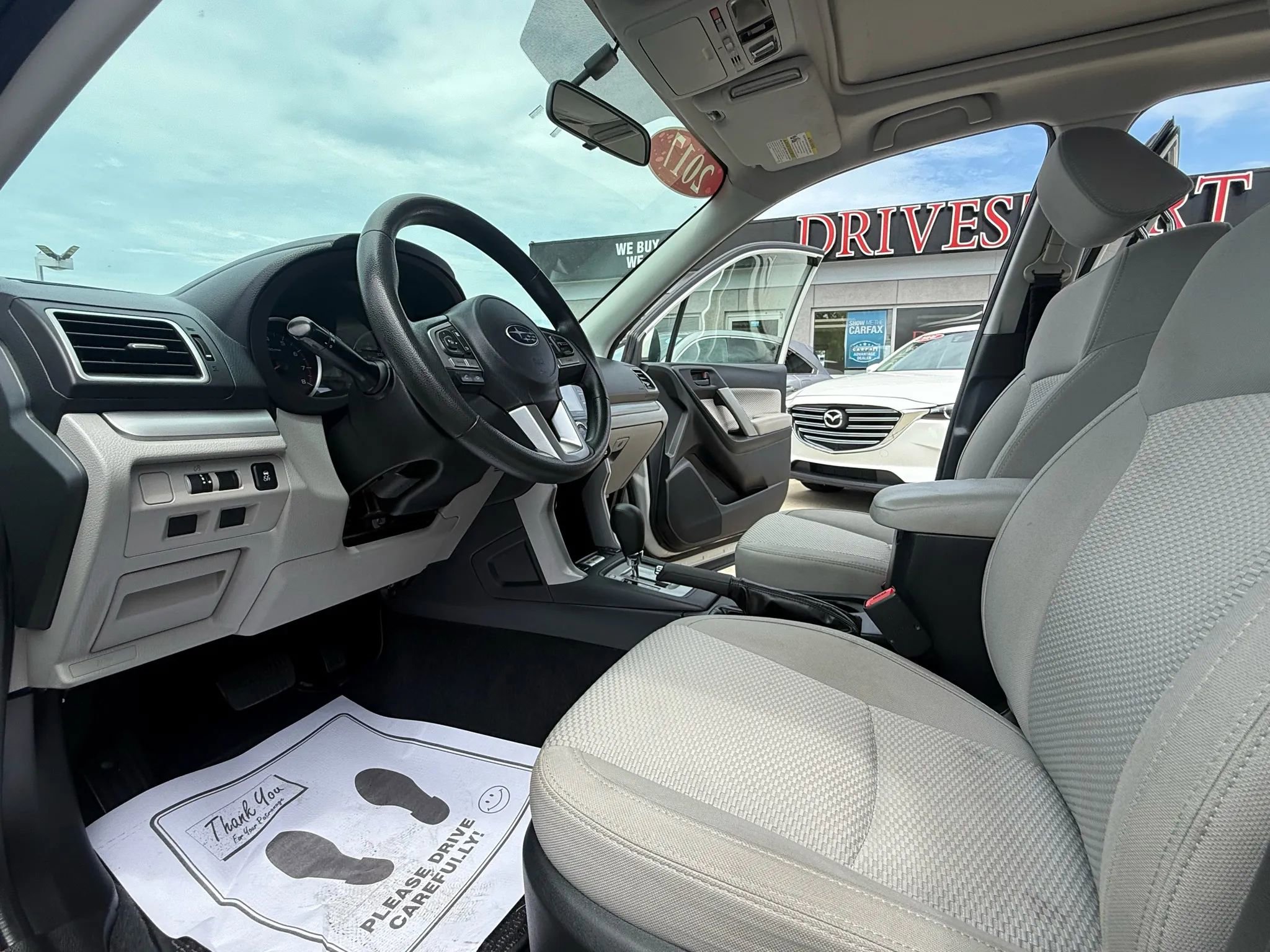 Used 2017 Subaru Forester 2.5i Premium w/ All-Weather Package image 9