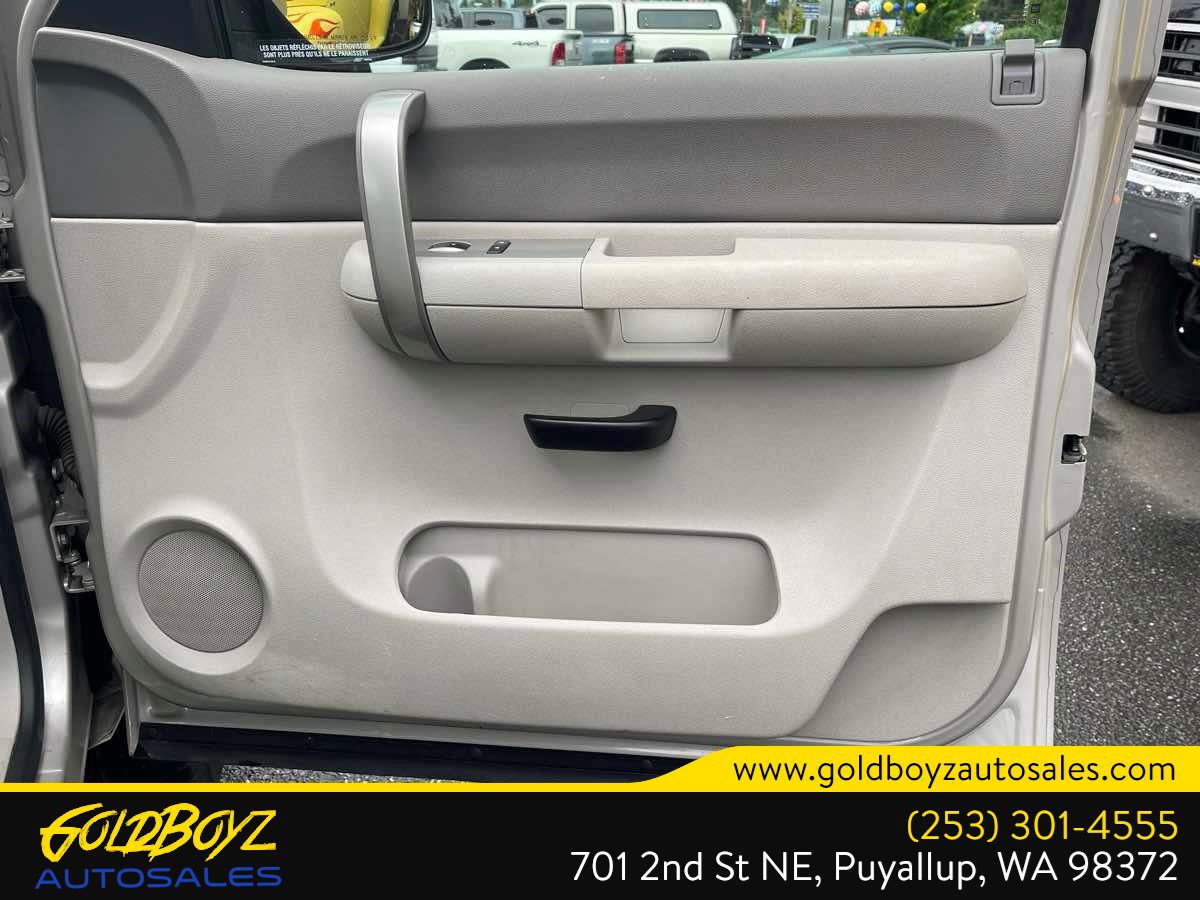 Used 2008 GMC Sierra 2500 2WD Regular Cab image 17