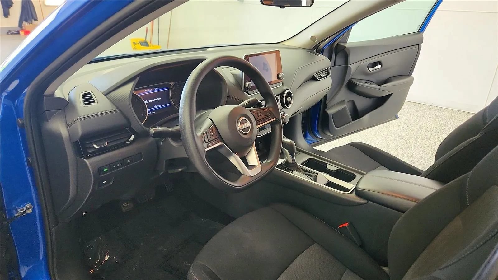 Used 2024 Nissan Sentra SV FWD image 22