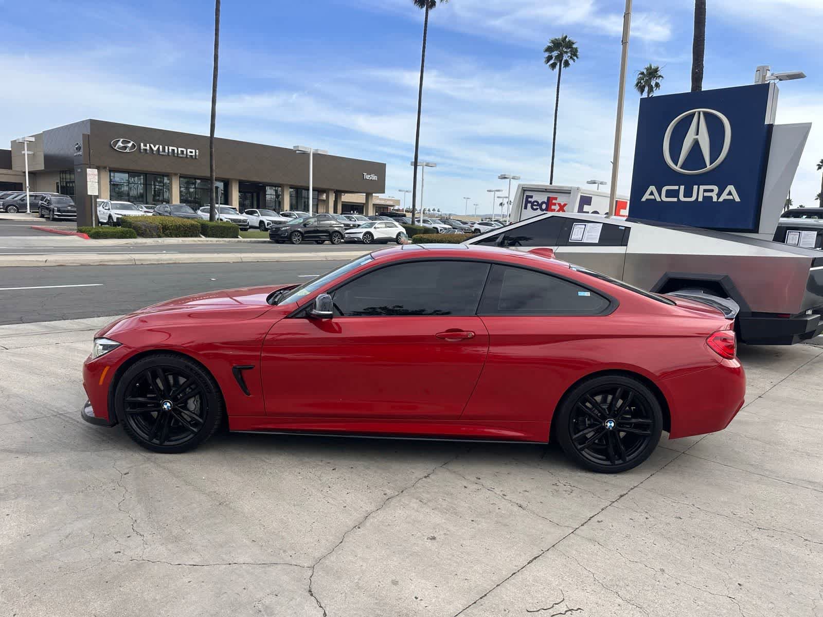 Used 2019 BMW 440i Coupe w/ M Sport Package video 2