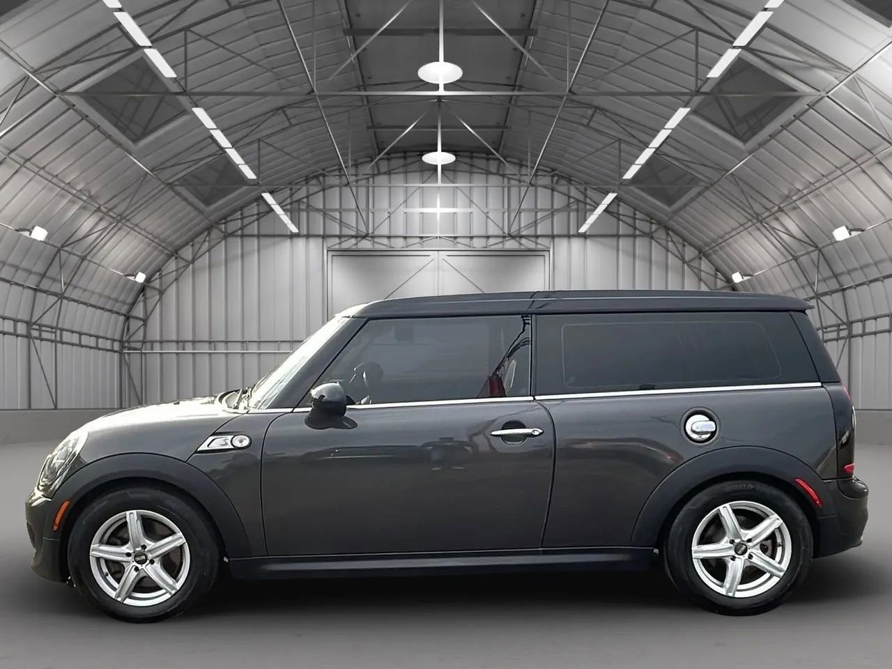 Used 2012 MINI Cooper Clubman S image 2
