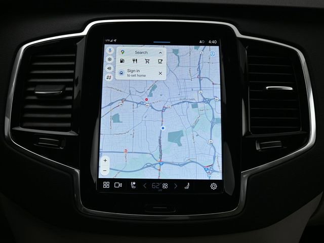 Used 2025 Volvo XC90 B6 Plus w/ Protection Package Premier image 14