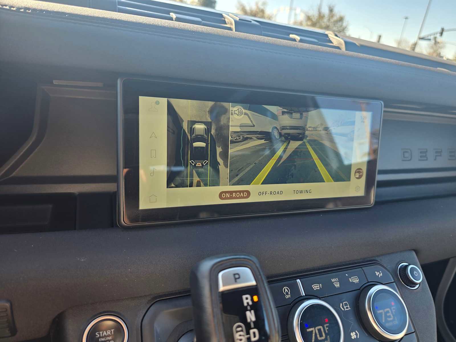 Used 2023 Land Rover Defender 90 X-Dynamic SE image 23