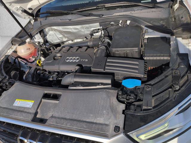 Used 2018 Audi Q3 2.0T Premium w/ Convenience Package image 24