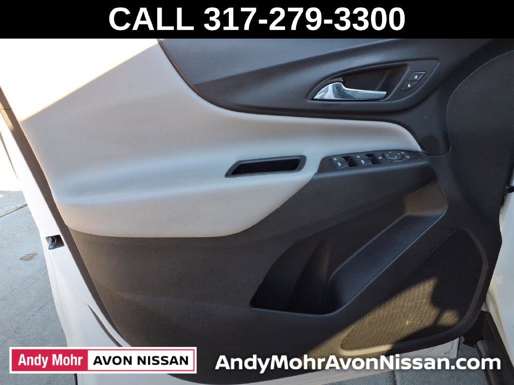 Used 2022 Chevrolet Equinox LS AWD/4WD image 16