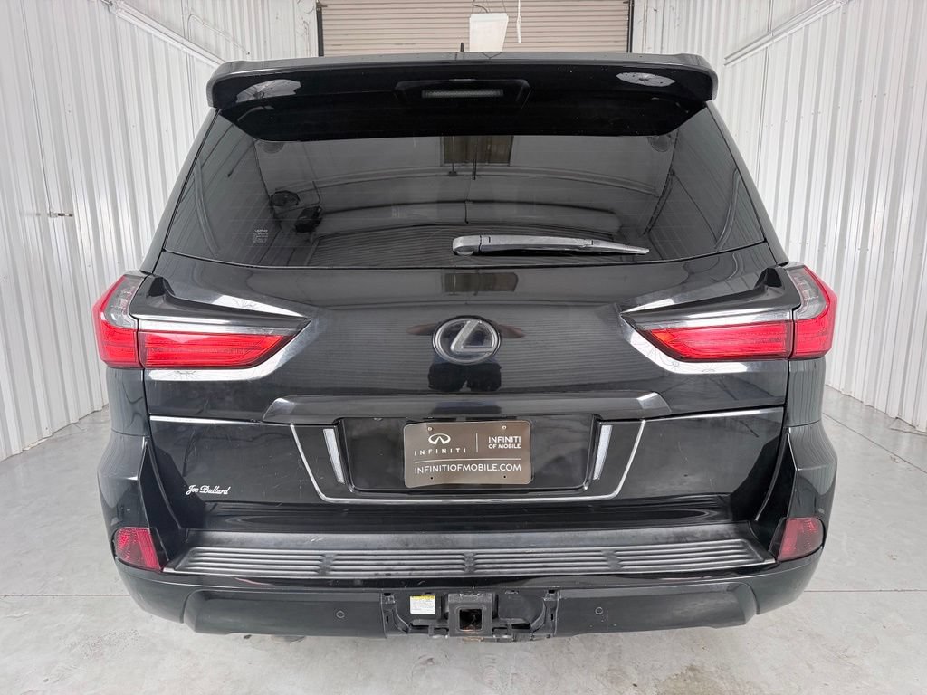 Used 2016 Lexus LX 570 4WD image 6