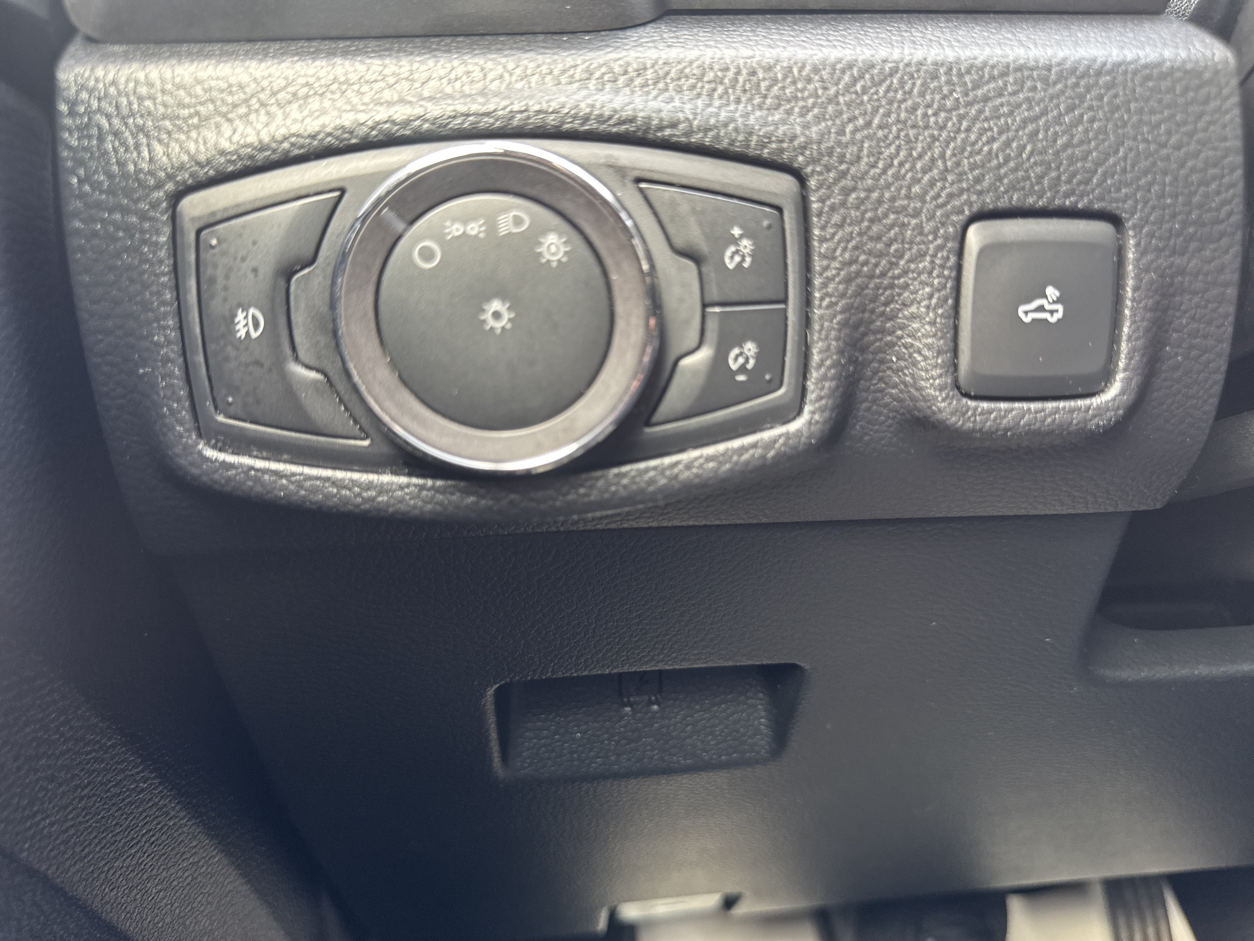 Used 2019 Ford Ranger XLT w/ FX4 Off-Road Package AWD/4WD image 29