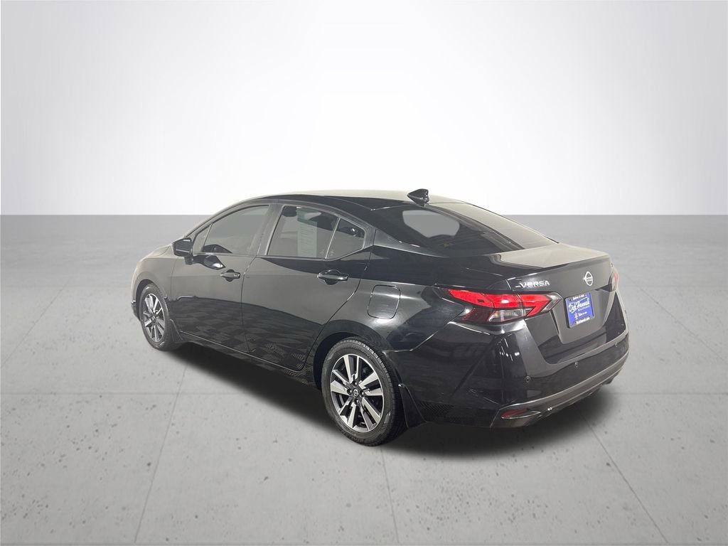 Used 2020 Nissan Versa SV FWD image 8