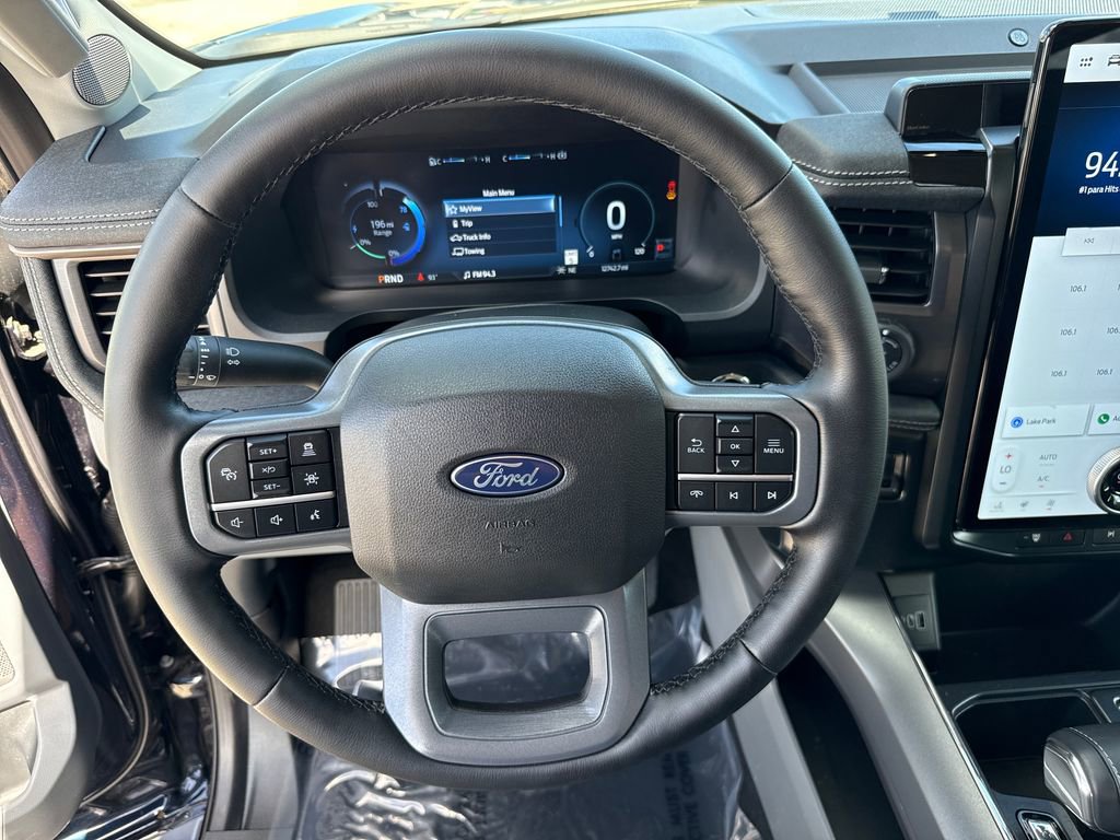 Used 2025 Ford F150 Lightning Flash image 14