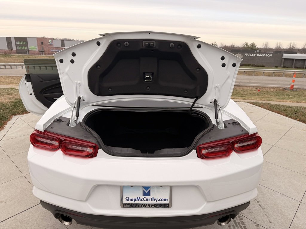 Used 2019 Chevrolet Camaro LT image 25