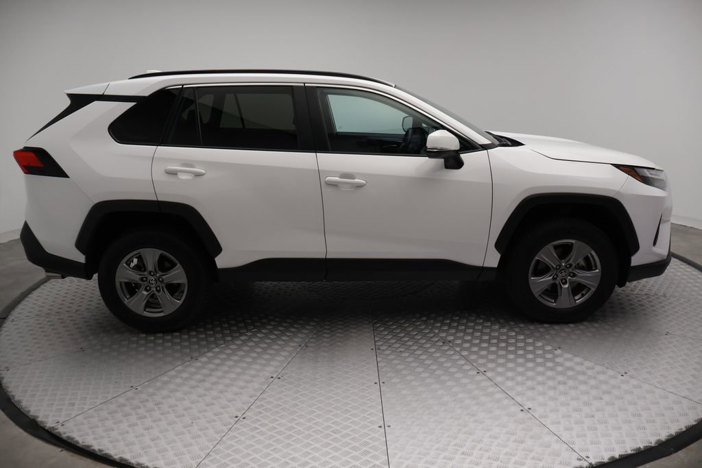 Used 2024 Toyota RAV4 XLE FWD image 7