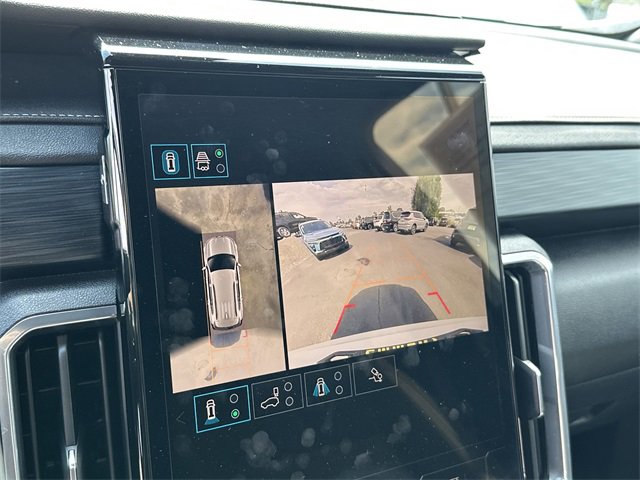 Used 2025 GMC Acadia Elevation image 22