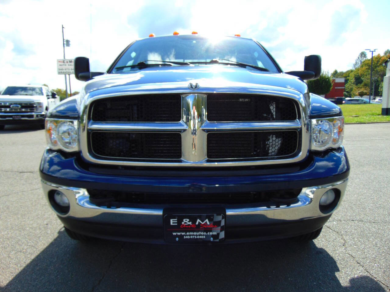 Used 2004 Dodge Ram 3500 Truck SLT w/ Trailer Tow Group image 3