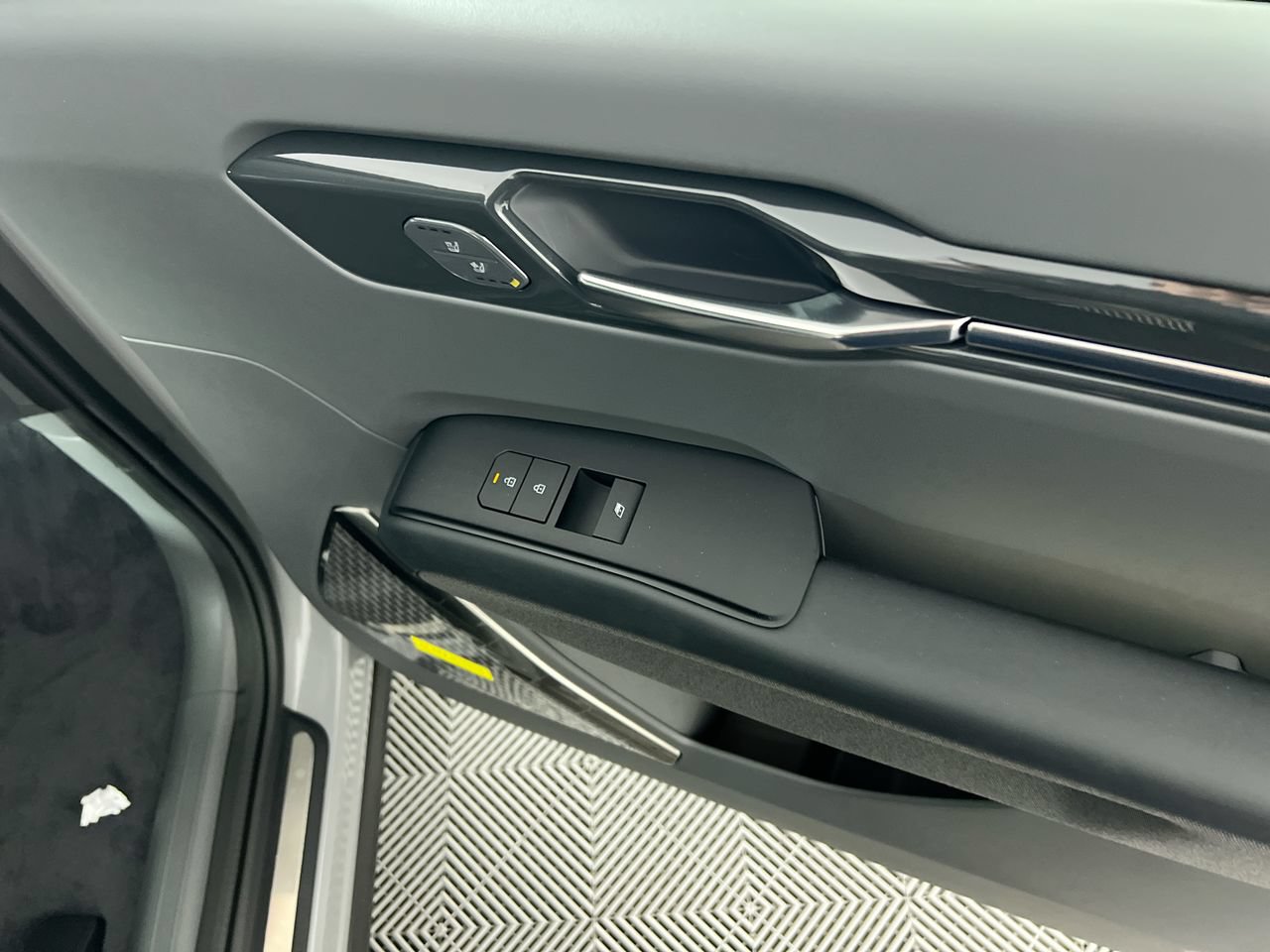 New 2026 Kia EV9 Land AWD/4WD image 32