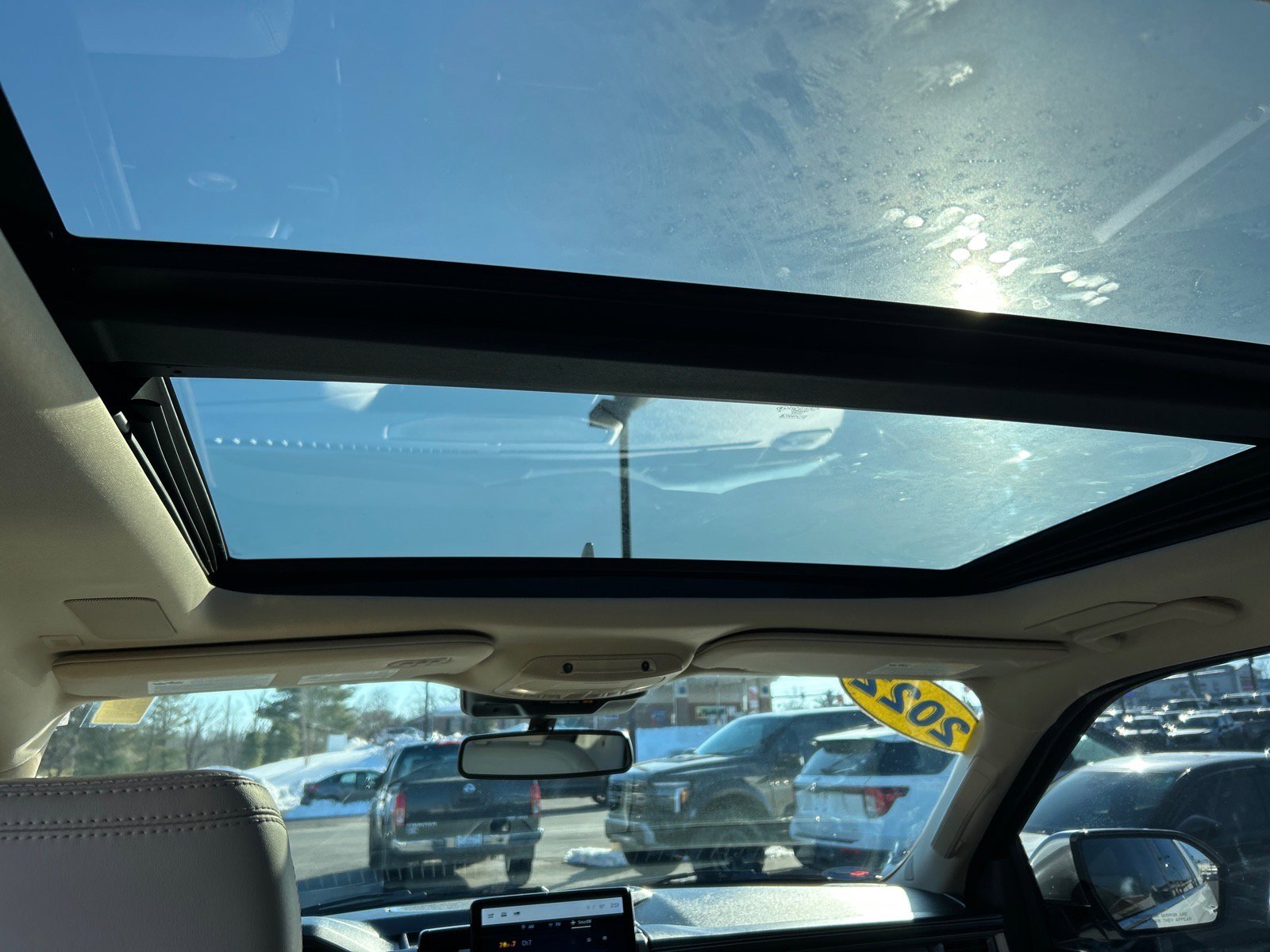 Certified 2022 Ford Expedition Platinum image 4